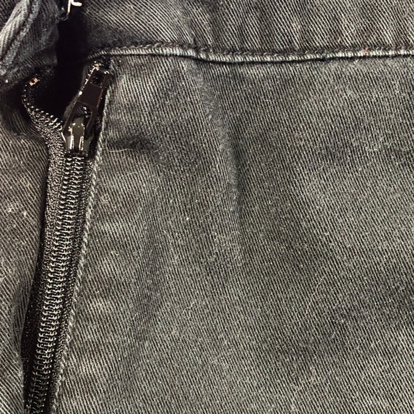 ππ½ππ½Dress Barn Solid Black Plus Size Shortππ½ - Picture 7 of 8